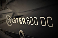 Coaster 600 DC - 100 HK Yamaha/Udstyr