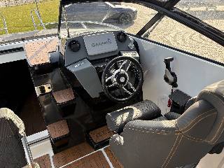 Coaster 600 DC - Yamaha 100 HK/Udstyr