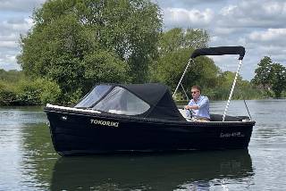 Corsiva 475 New Age - 25 HK/Udstyr