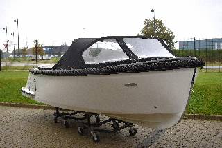 Corsiva 595 Tender 2017 - 25 HK Yamaha/Udstyr