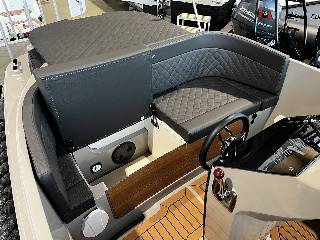 Corsiva 600 Tender - 25 HK Yamaha/Udstyr