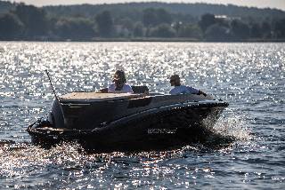 Corsiva 625 Tender 25 HK Yamaha/Udstyr