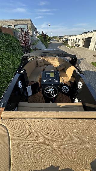 Corsiva 625 Tender 40 HK/Loadet med udstyr!
