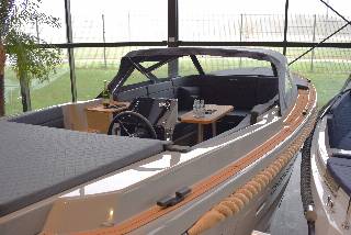 Corsiva 800 Tender - 40 HK Yamaha/Udstyr