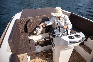 Corsiva 800 Tender - 40 HK Yamaha/Udstyr