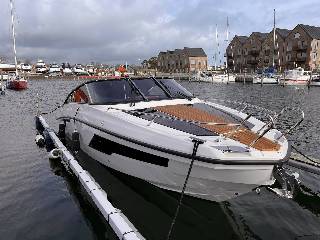 Finnmaster T8 - Yamaha 300 HK/Udstyr