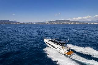 Galeon 425 HTS