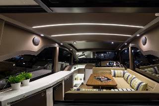 Galeon 425 HTS