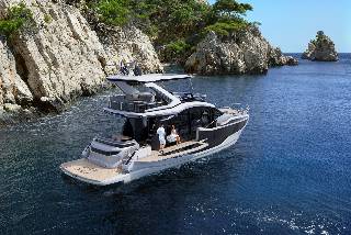 Galeon 520 Fly