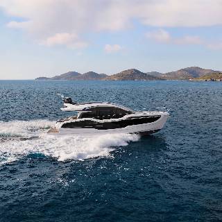 Galeon 570 SKY