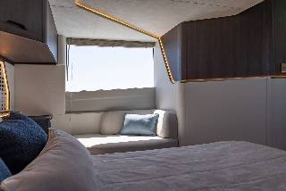 Galeon 570 SKY