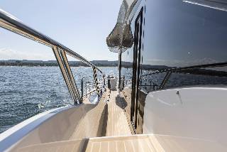 Galeon 570 SKY