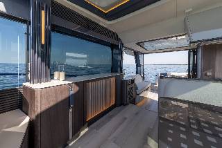 Galeon 570 SKY