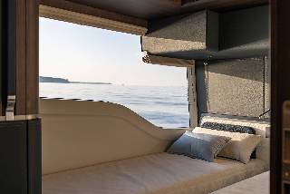 Galeon 570 SKY