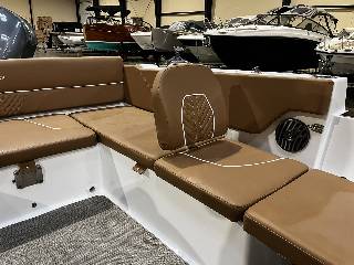 Glastron 220 GTD - 225 HK Yamaha/Udstyr