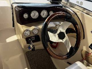 Glastron GS219 - Mercruiser 4.3L MPI