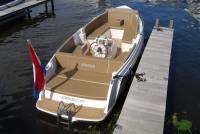 Interboat Intender 700