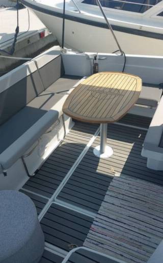 Jeanneau Merry Fisher 795 Serie 2 - Yamaha 150 HK/LOADET Udstyr