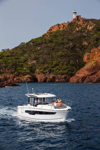 Jeanneau Merry Fisher 895 - 2 X 150 HK Yamaha