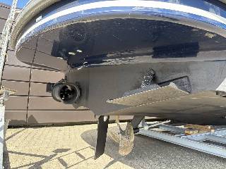 Nimbus 305 Coupe - 220 HK Diesel-Fast skrueaksel/Udstyr