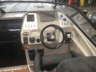 Oceanmaster 680DC m/ 250 honda 4-takt kun 60 timer