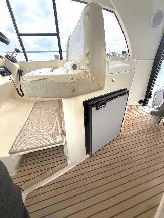 Prestige 42S - Twin Volvo Penta IPS500/Udstyr