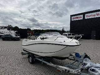 Quicksilver 455 Cabin