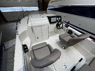 Quicksilver 455 Cabin
