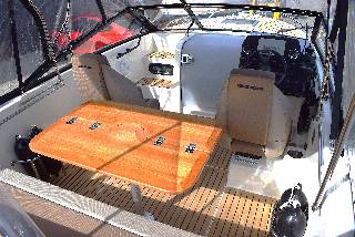 Quicksilver 605 Cruiser m/Mercury F150 HK og udstyr