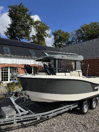 Quicksilver 605 Pilothus - 150 HK Mercury/Loaded udstyr