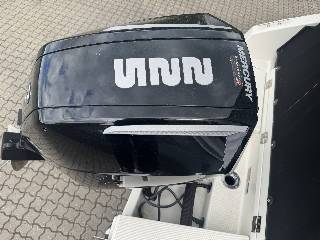 Quicksilver 675 Activ Cruiser m/Mercury F225 og udstyr