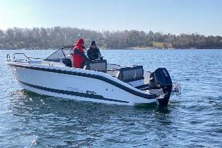 Ryds 735VI - 200 HK Yamaha/Udstyr