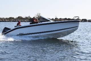 Ryds 735VI - 200 HK Yamaha/Udstyr