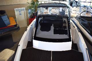 Ryds 735VI - 200 HK Yamaha/Udstyr