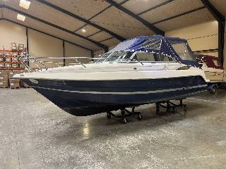 Uttern D68 Exclusive - Mercruiser 4.3