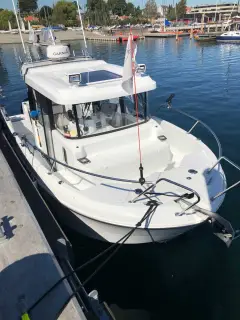 Beneteau Barracuda 8 - Mercury 400 HK/Udstyr