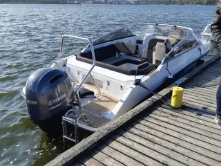 Finnmaster T6 - Yamaha 150 HK/Udstyr