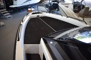 Ryds 735VI - 200 HK Yamaha/Udstyr
