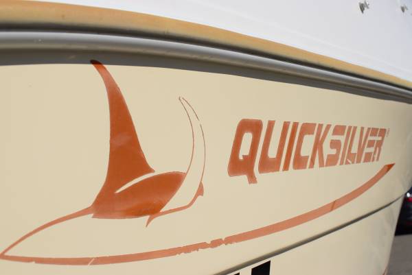 Quicksilver 455 Cabin