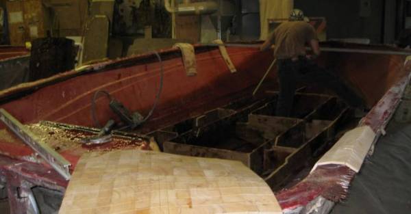 Fabriksbesøg ved Ebbtide Boats