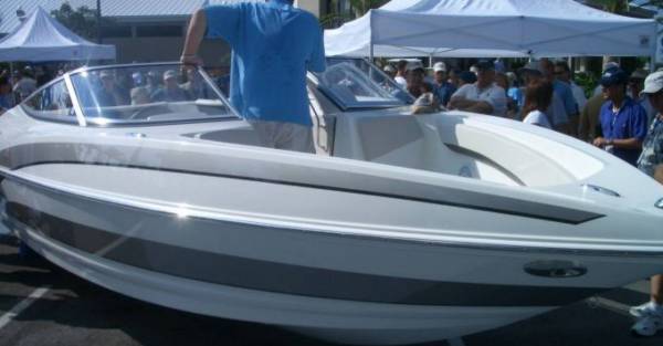 Larson Product Training - Sommer 2005
