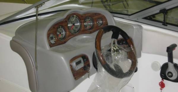 Fabriksbesøg ved Ebbtide Boats