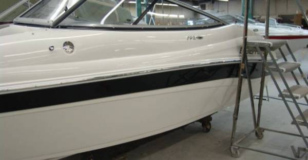 Fabriksbesøg ved Ebbtide Boats
