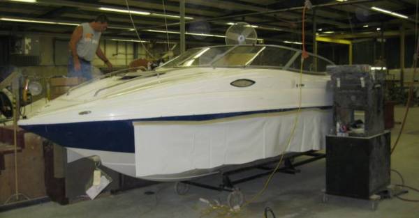 Fabriksbesøg ved Ebbtide Boats