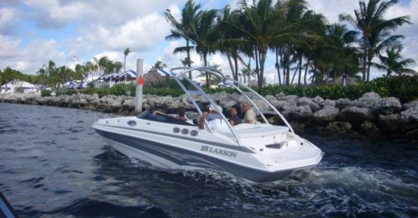 Larson Product Training - Key Largo 2007