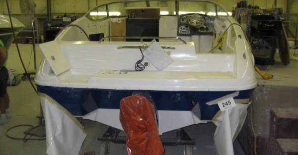 Fabriksbesøg ved Ebbtide Boats