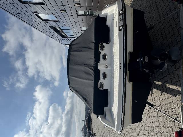 Bayliner 205  BR  - 4.3 Mercruiser MPI