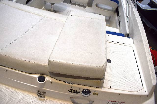 Bayliner Capri 212 - Mercruiser 4,3 MPI/Udstyr