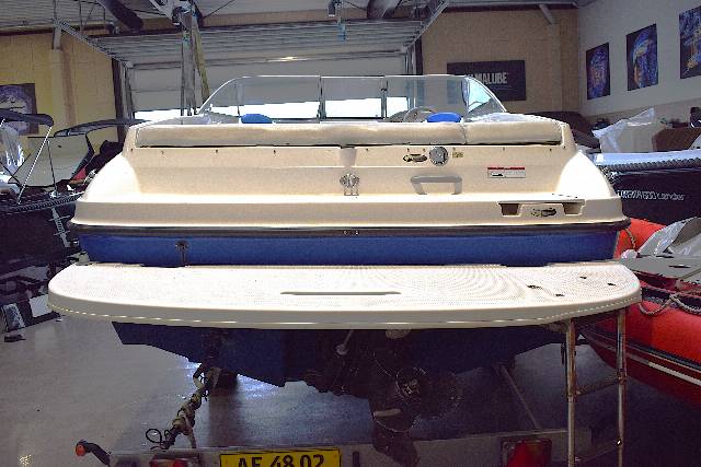 Bayliner Capri 212 - Mercruiser 4,3 MPI/Udstyr