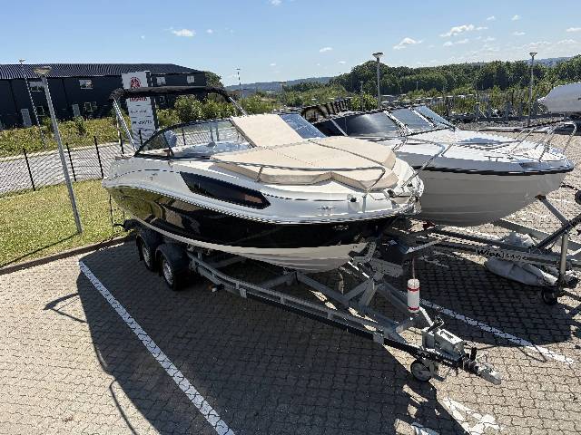 Bayliner VR5 Cuddy - Mercury F150 HK/Udstyr
